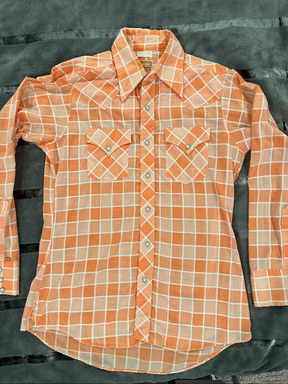 Fabulous Vintage Ely Plains Rider Peach & White Pearl Snap Western Shirt 15 1/2